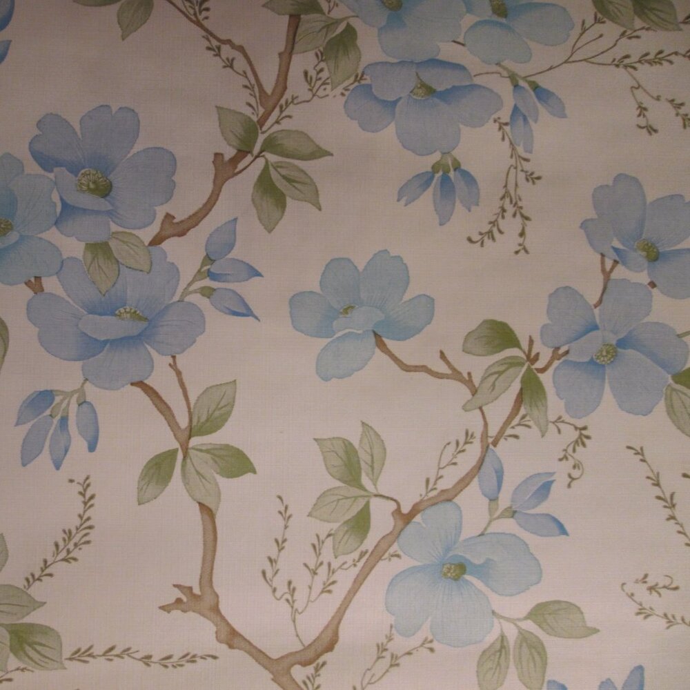 1970s Vintage Blue Flower Motif Wallpaper